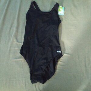 Zoggs Ecolast one piece UK size 14/38, color black